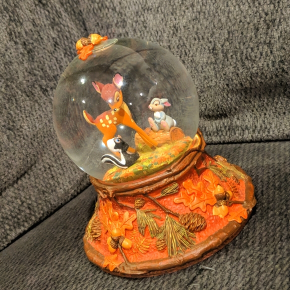 Disney Accessories - Bambi Hallmark snow globe